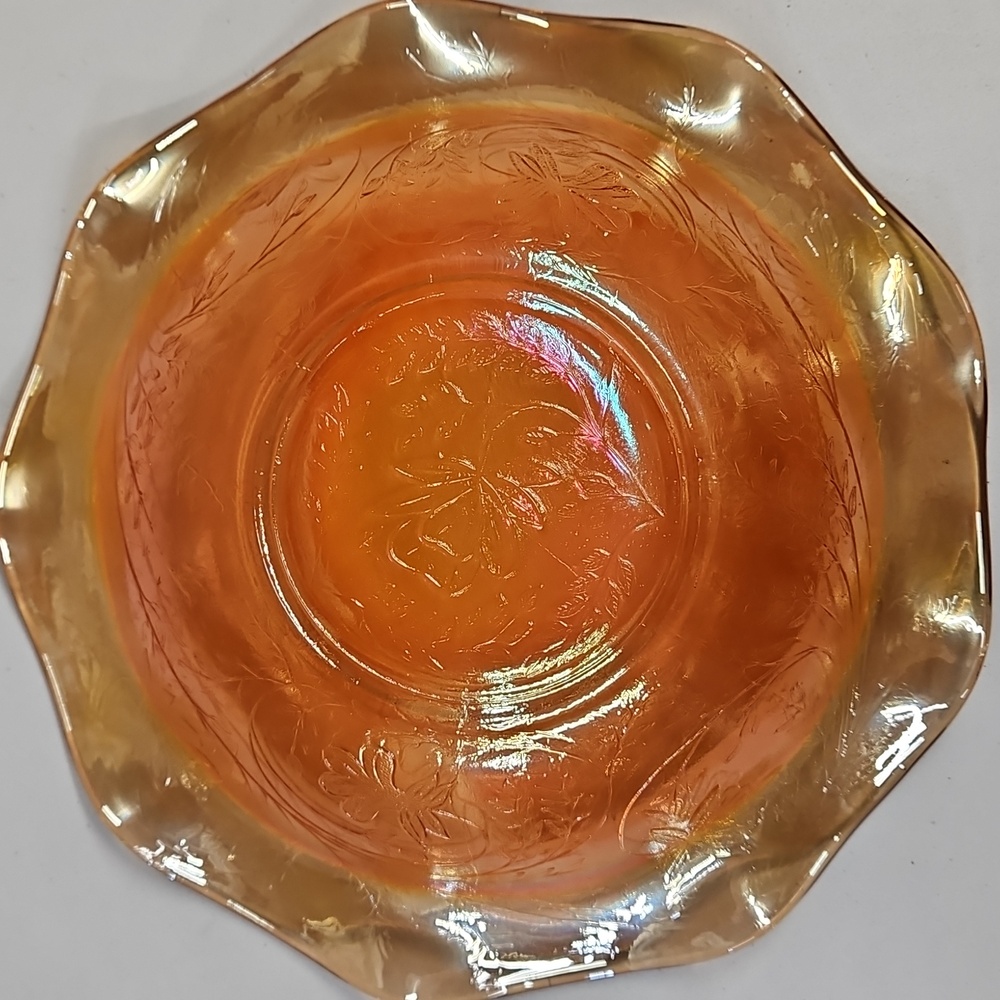 Jeannette Glass Floragold Louisa Marigold Carnival Glass Peach Lusterware Bowl